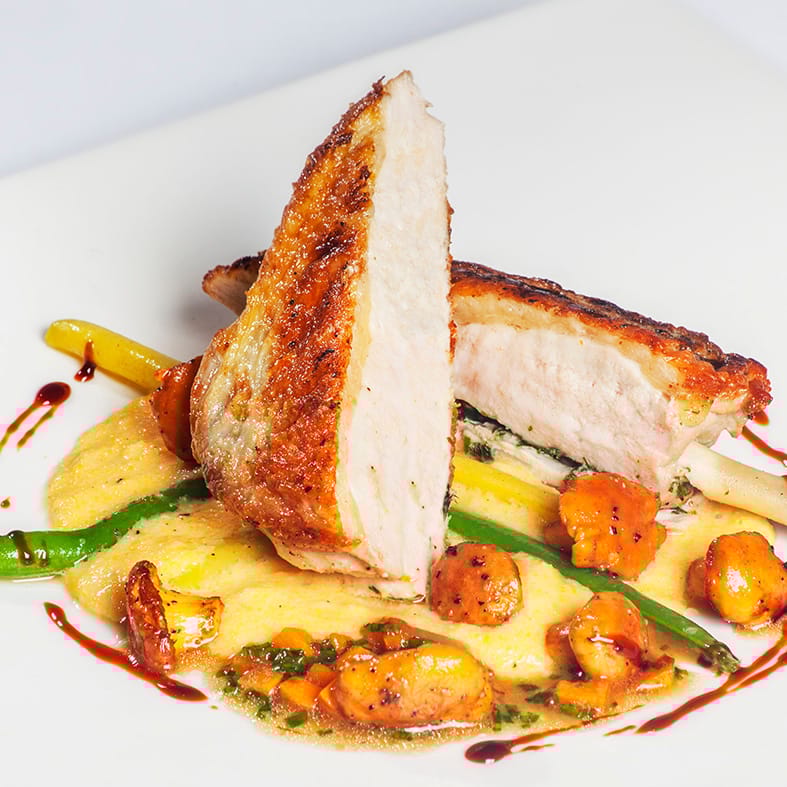  Perlhuhnbrust Supreme mit Haut & Flügelknochen, tiefgefroren 3