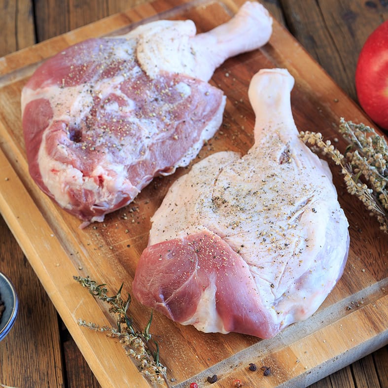 Gänsekeule natur, mit Haut, mit Knochen – Hafermast, HKL A (900 g)   2