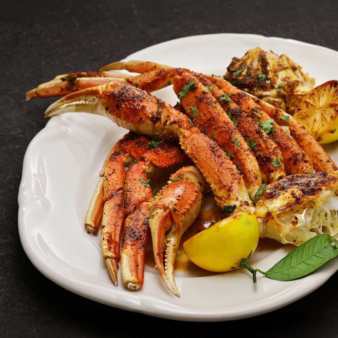 Schneekrabben Beine & Scheeren – gekocht, halbiert, tiefgefroren 3