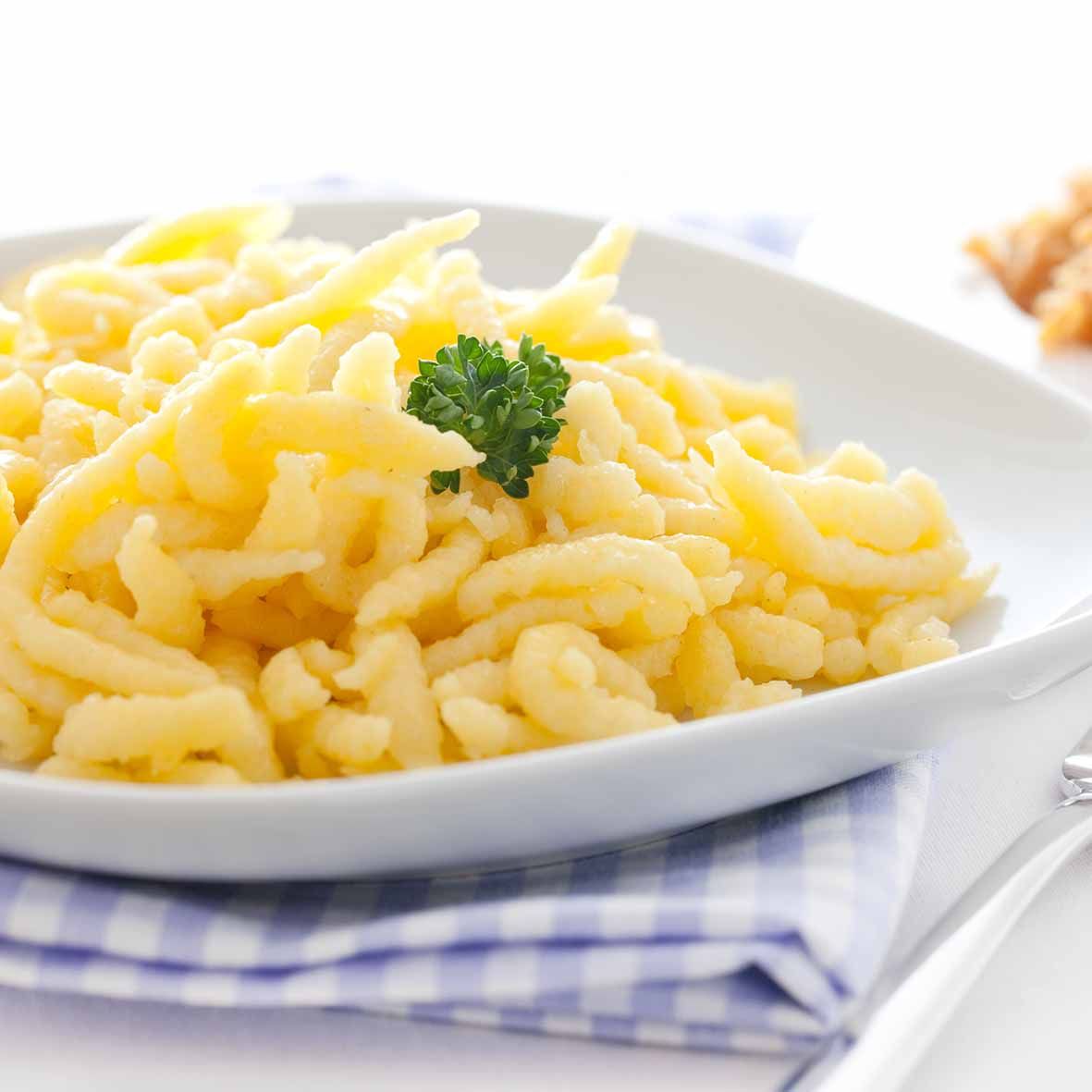 Spätzle – traditionelle Eierteigwaren, küchenfertig gegart (2 x 150g)