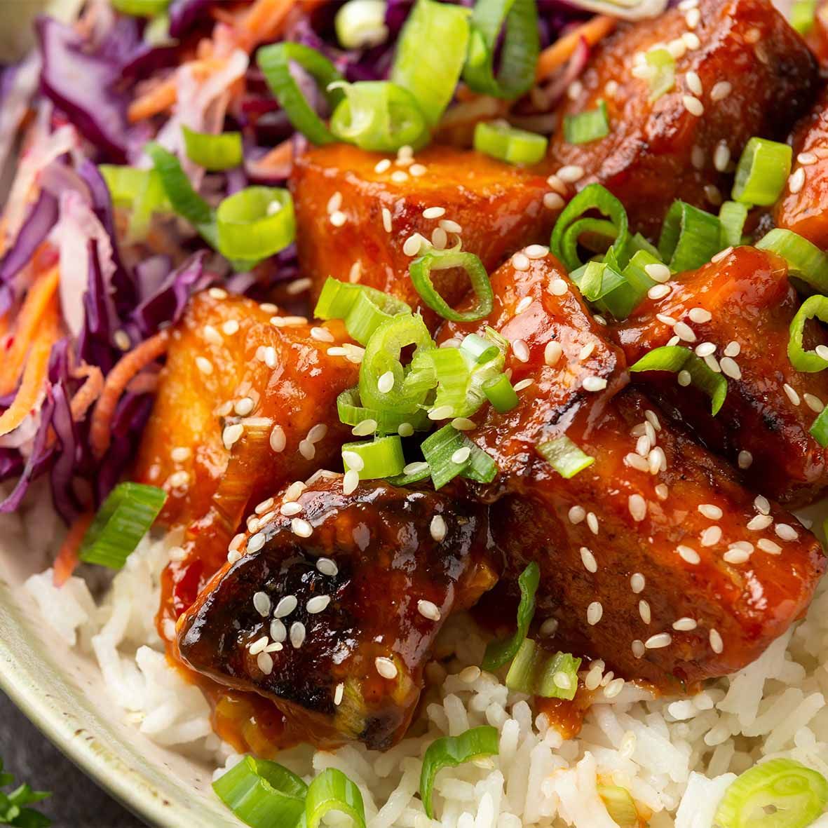 Veggi‑Chicken Teriyaki – Erbsenprotein‑Geschnetzeltes in Teriyakisauce (2 x 250g)
