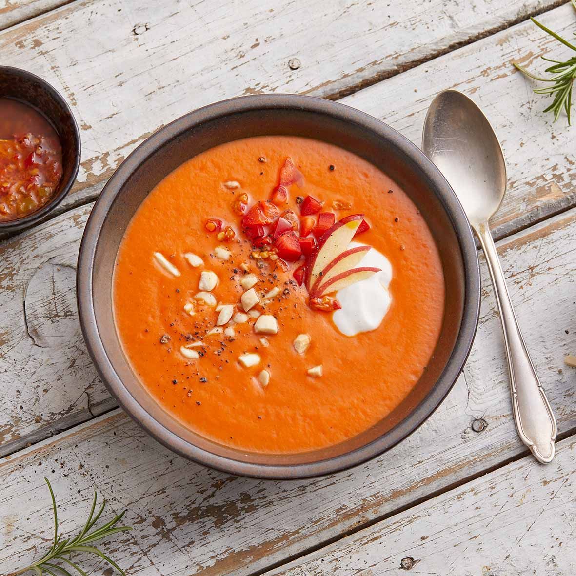 Paprika-Schmand Suppe – Fruchtig-cremiger Genuss mit Raucharomen (2 x 200g)