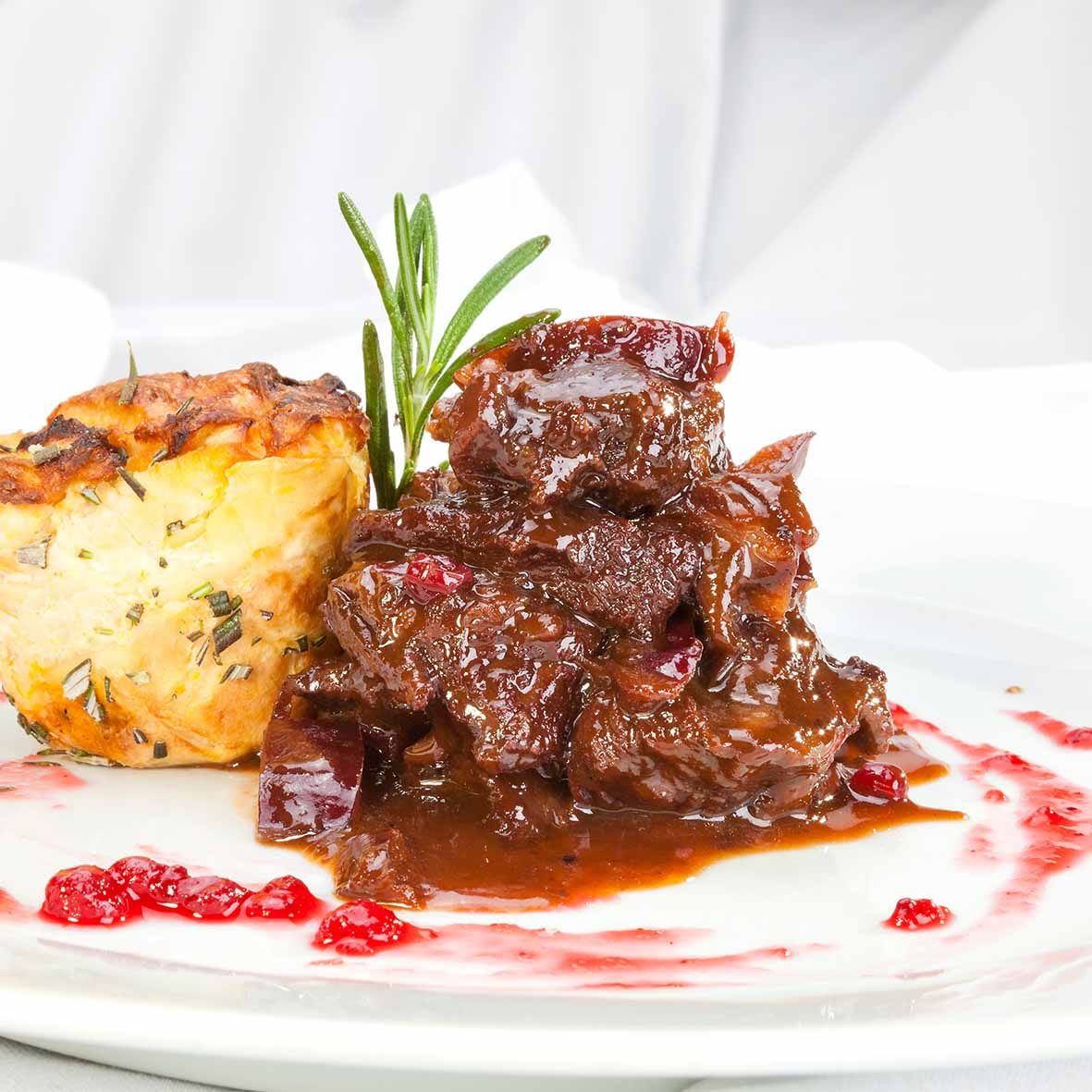 Rehwade in Preiselbeer-Merlot-Jus  (2 x 250 g)