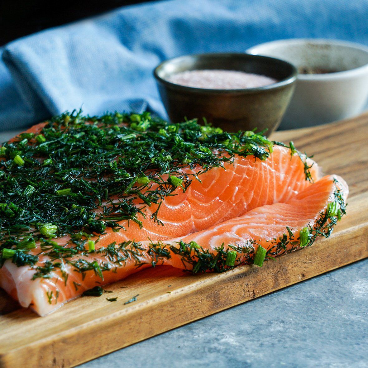 Lachs |  Premium Gravedlachs | ungeschnitten, ca. 800-1100 g