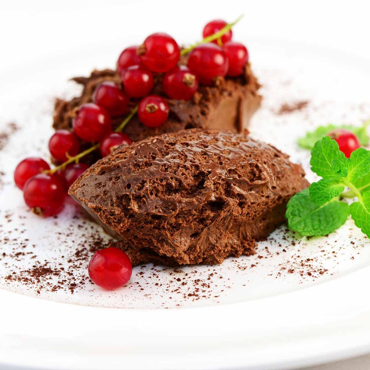 Mousse au Chocolat dunkel – feines Dessert mit Zartbitterschokolade (1 x 560g)