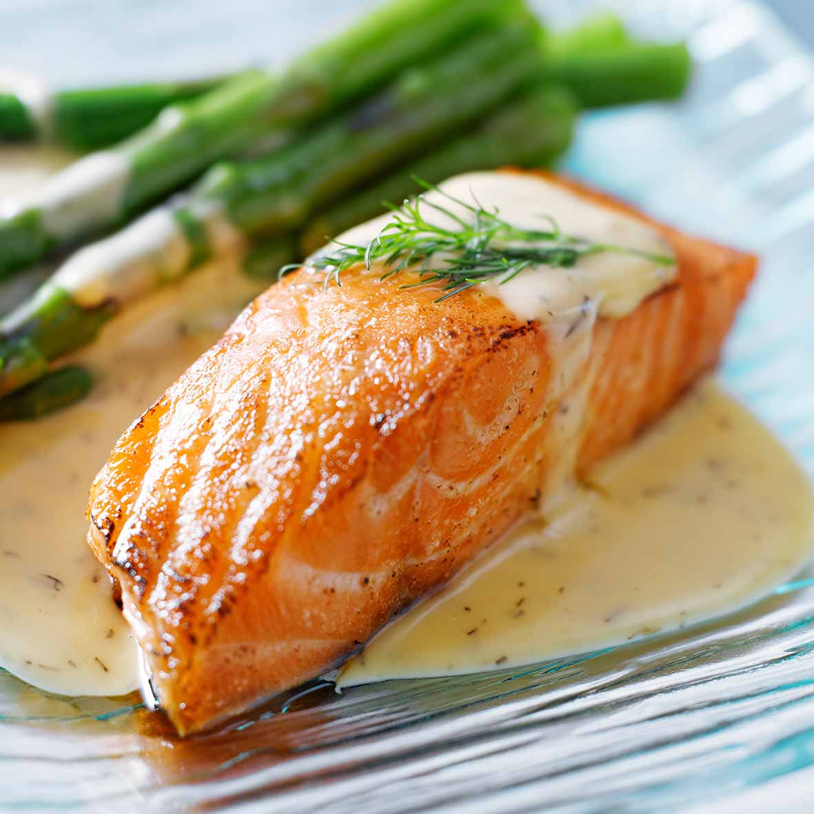 Lachsfilet in Dill-Weißweinsauce – fein & cremig (2 x 250g)