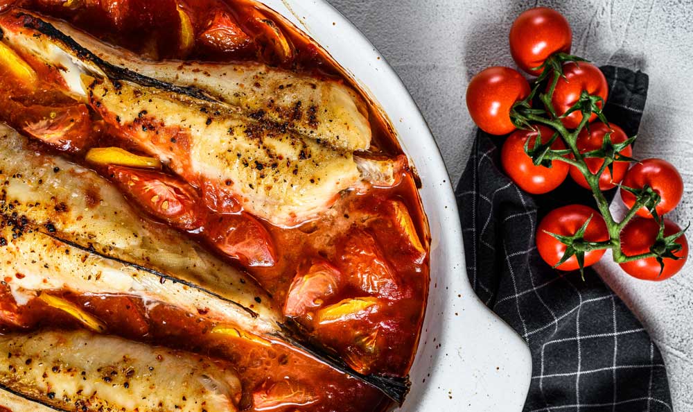 Seeteufel-Auflauf mit Tomaten und Paprika