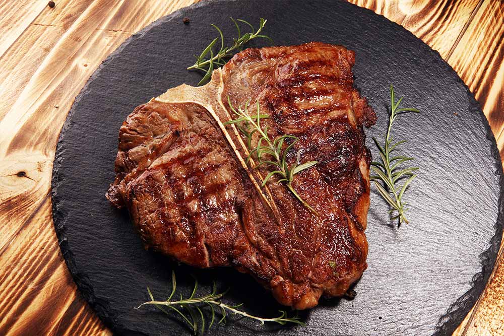 Mariniertes T-Bone Steak mit Thymian